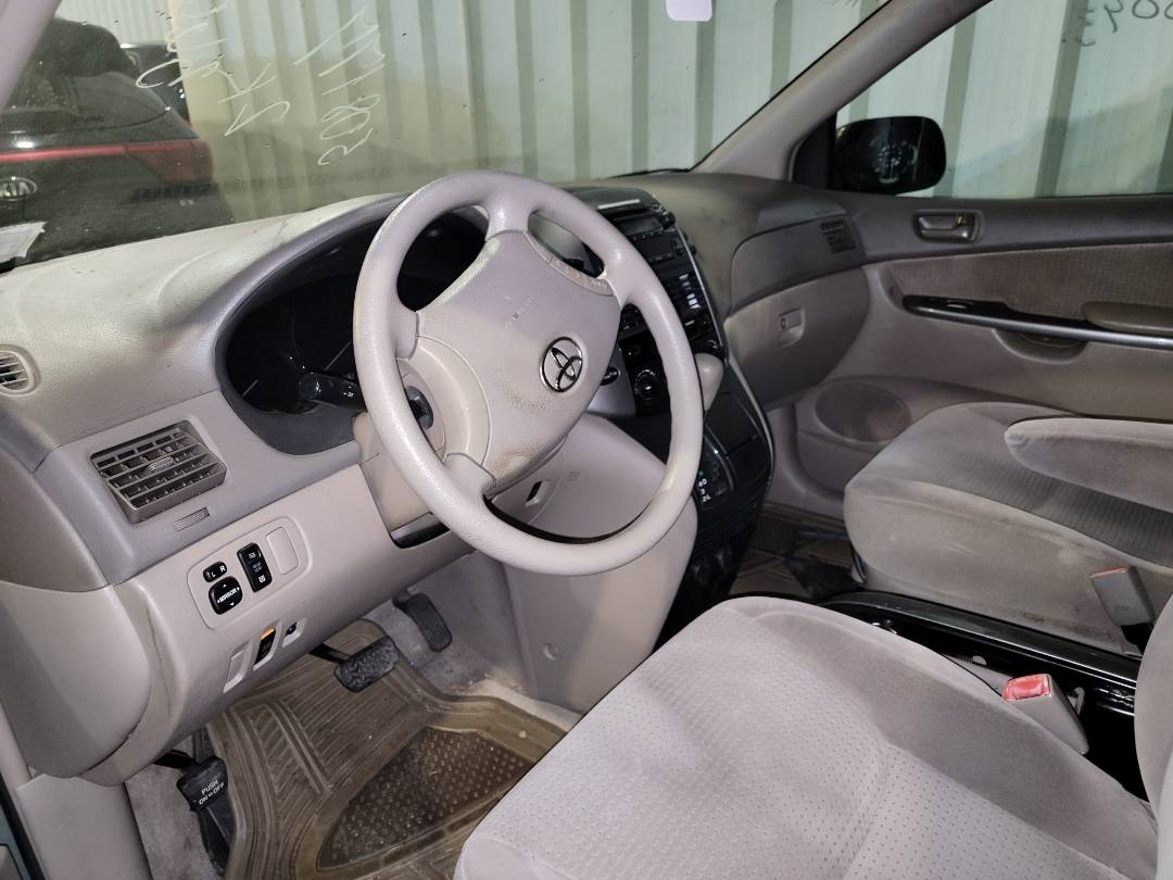2006 TOYOTA SIENNA — 186194 Miles — Lot 37488043 - Marhaba Auctions Used Cars - Image 12