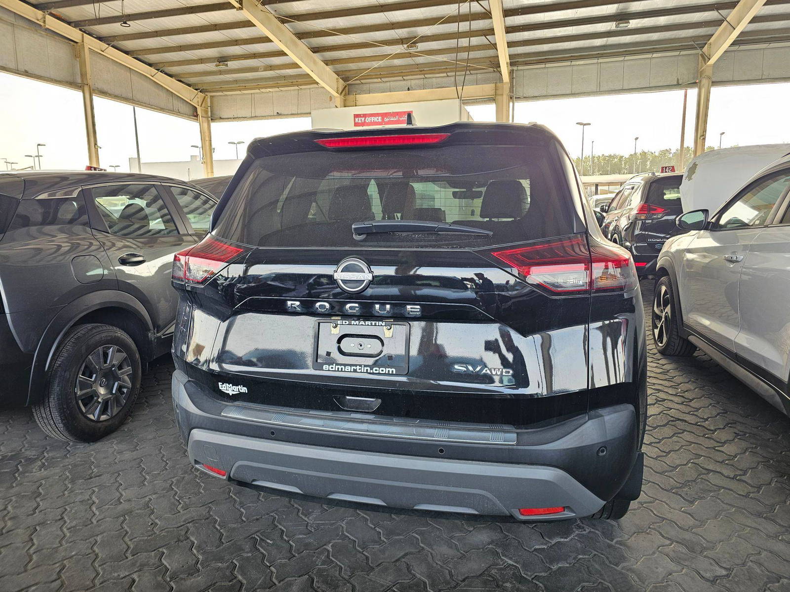 2023 NISSAN ROGUE — sold — 33426 Miles — Lot 42831055 — Main - Marhaba Auctions Used Cars - Image 3