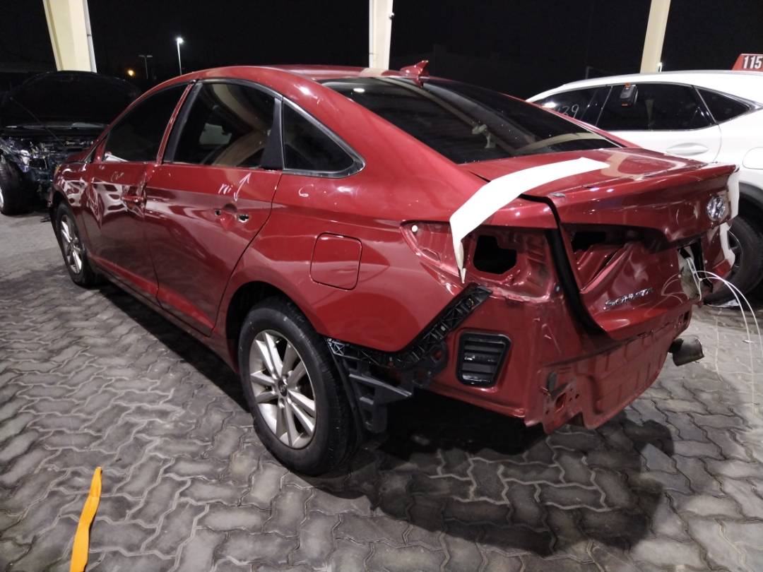 2017 HYUNDAI SONATA — 98450 Miles — Lot 66003843 - Marhaba Auctions Used Cars - Image 4