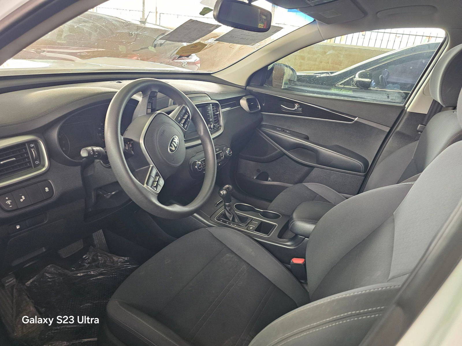 KIA SORENTO 2019 - Marhaba Auction Used Cars - Image 8