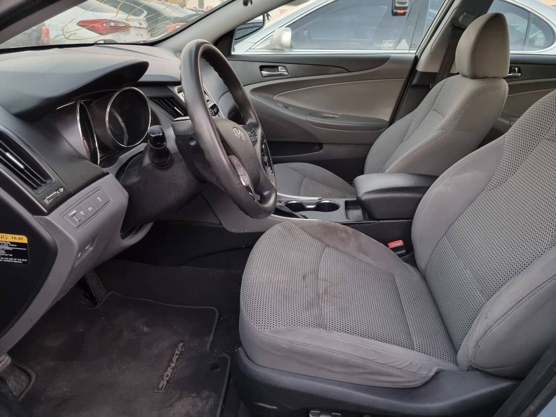 2012 HYUNDAI SONATA — 171902 Miles — Lot 215478 — Souq - Marhaba Auctions Used Cars - Image 8