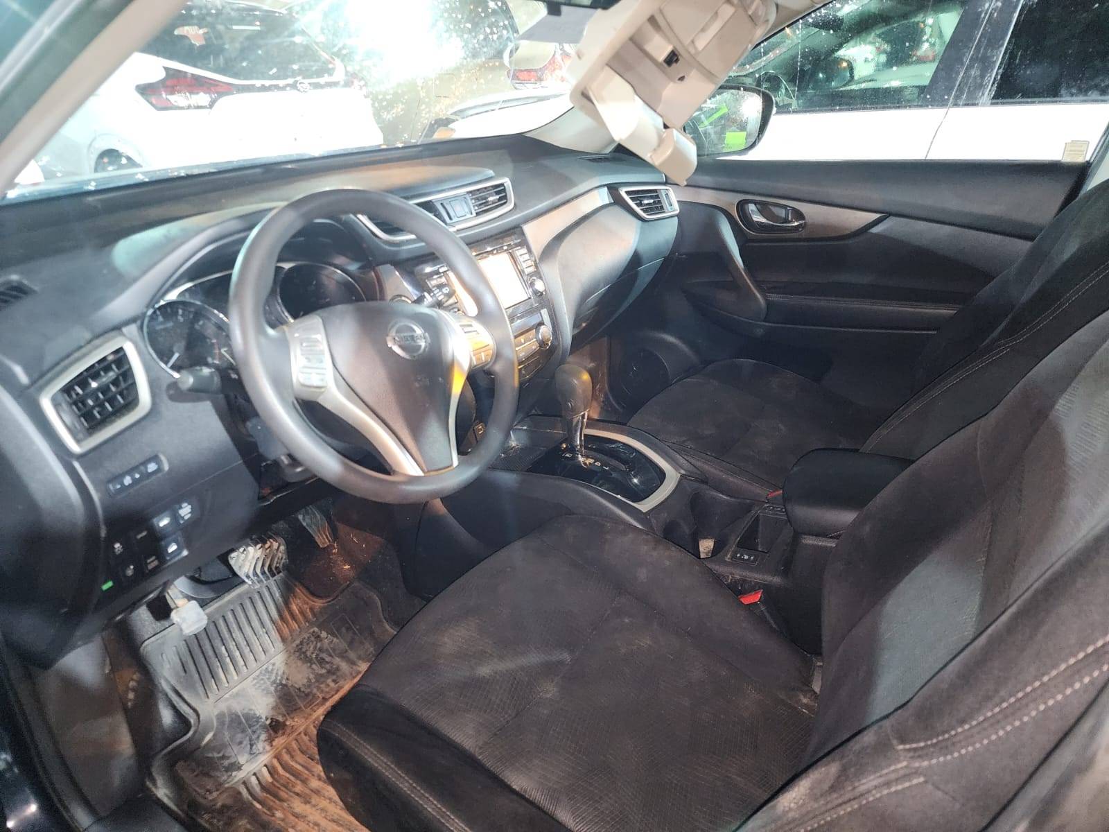NISSAN ROGUE 2015 - Marhaba Auction Used Cars - Image 10