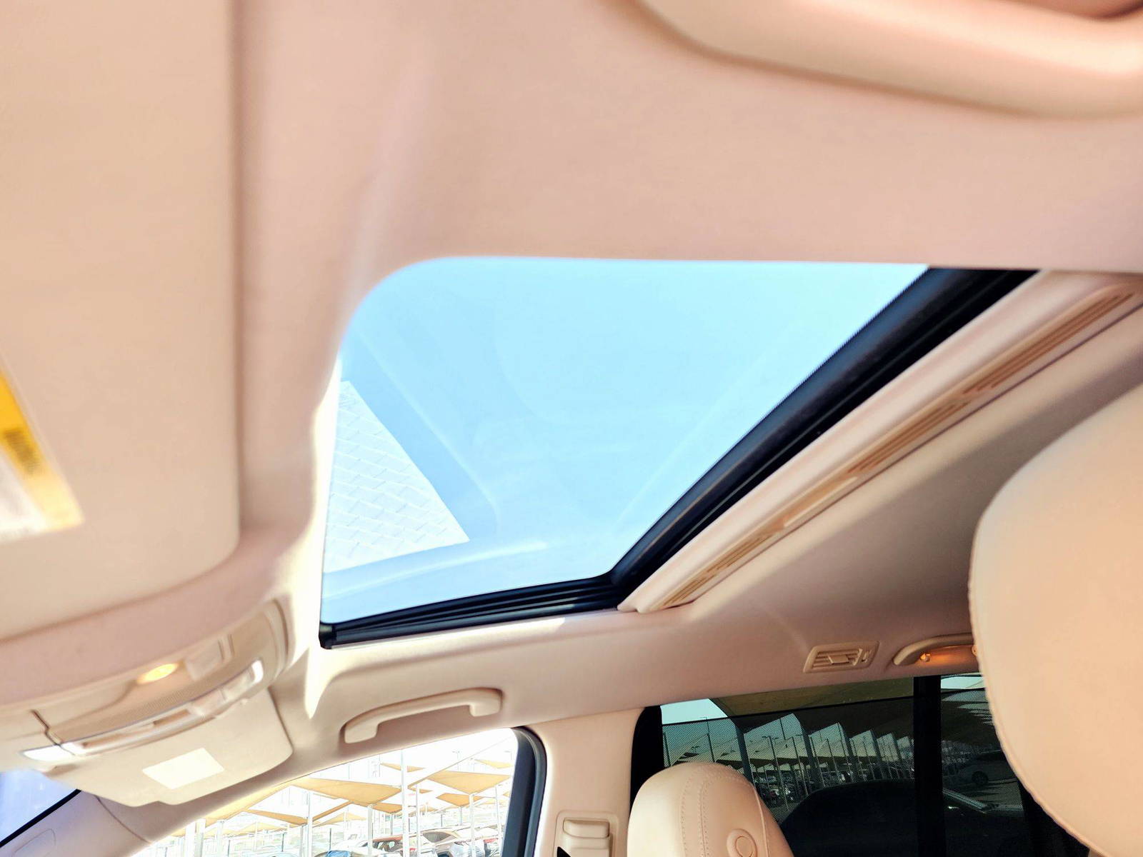 2017 MERCEDES BENZ GLS 450 — 123299 Miles — Lot E6HA802688 — Souq - Marhaba Auctions Used Cars - Image 9