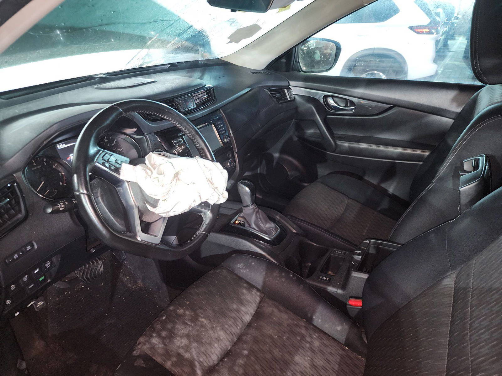 2017 NISSAN ROGUE — 123126 Miles — Lot 6HW136108 - Marhaba Auctions Used Cars - Image 8