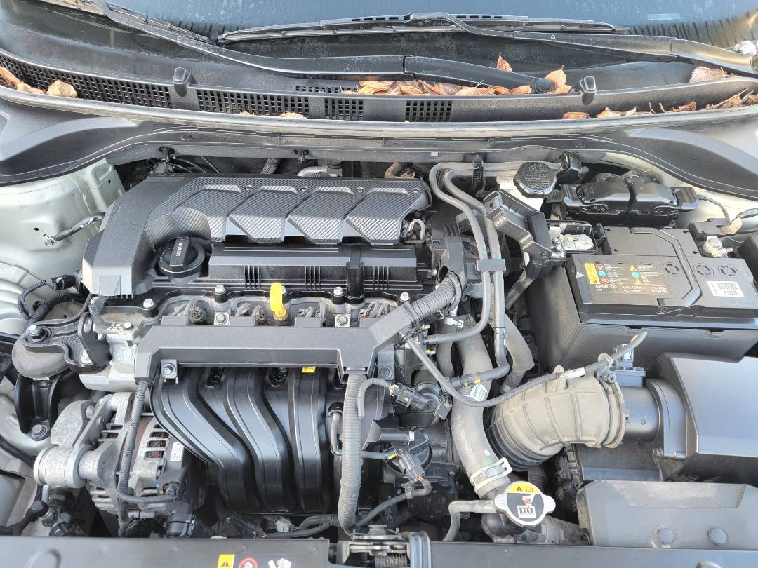 2020 HYUNDAI ACCENT — 68313 Miles — Lot 63035093 - Marhaba Auctions Used Cars - Image 8