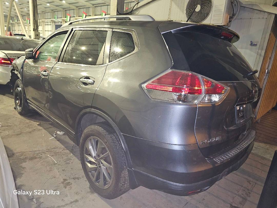 NISSAN ROGUE