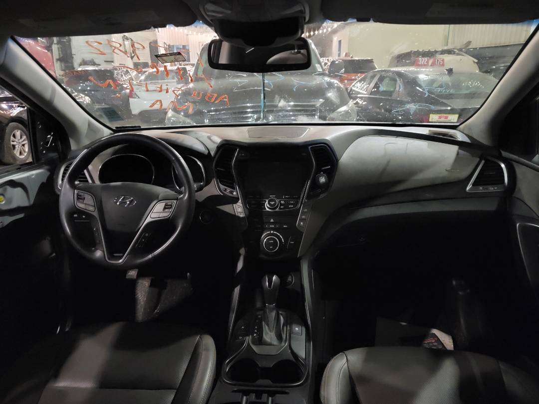 2016 HYUNDAI SANTA FE — 118795 Miles — Lot U135982 — Main - Marhaba Auctions Used Cars - Image 8