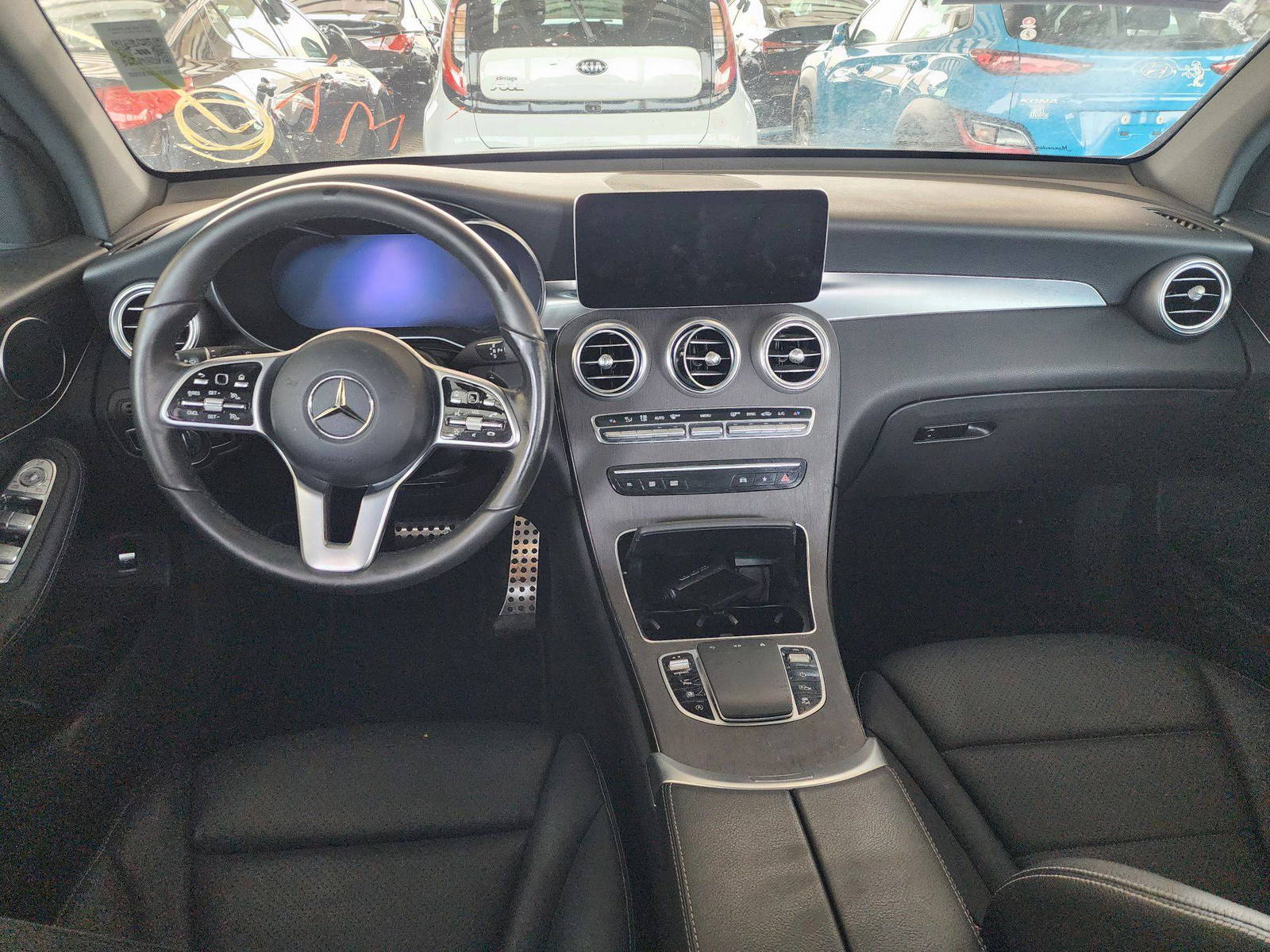 2022 MERCEDES BENZ GLC-300 — 42416 Miles — Lot 6NG054981 — Souq - Marhaba Auctions Used Cars - Image 7