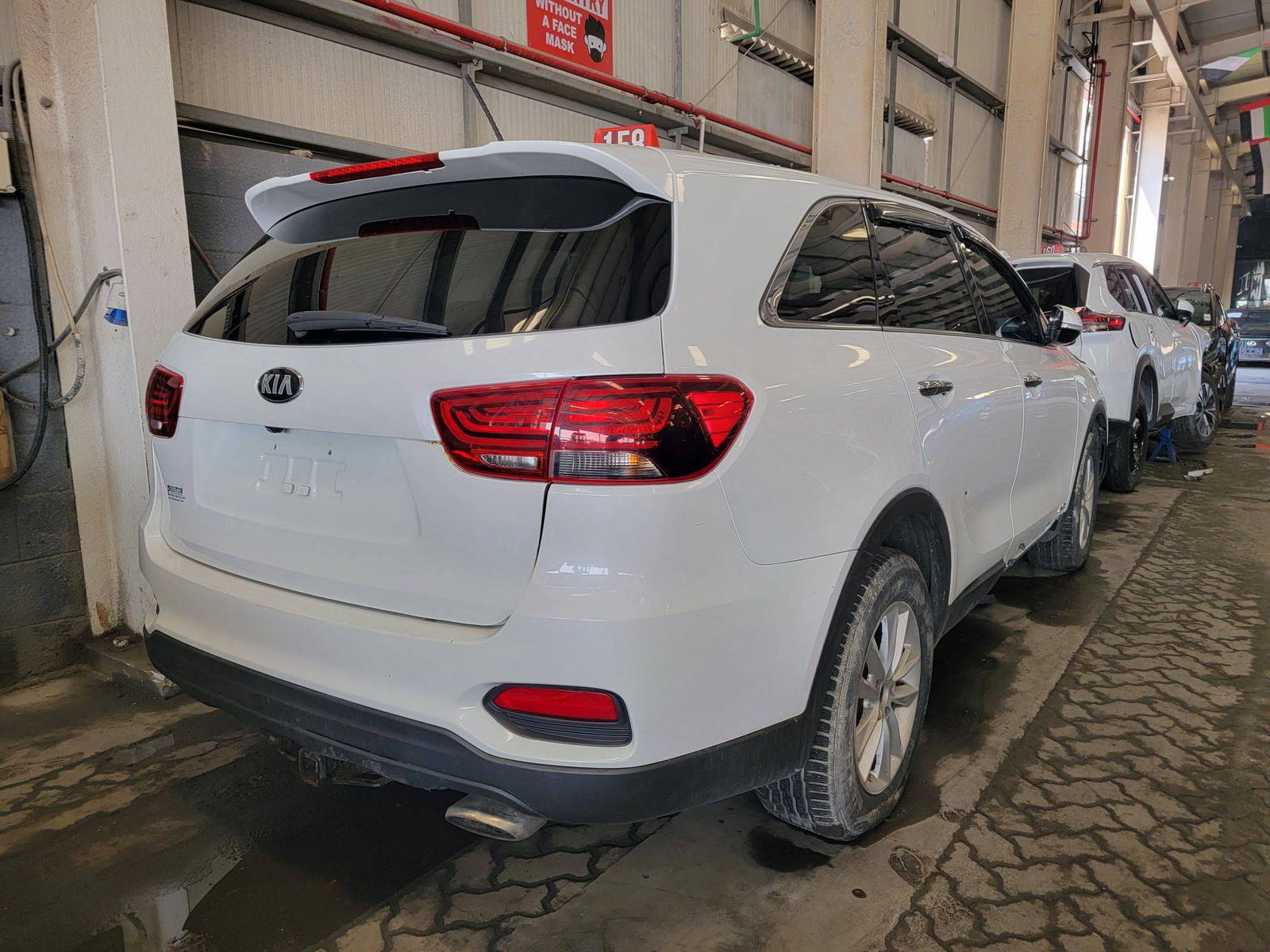 2019 KIA SORENTO — 180775 Miles — Lot 71036565 — Main - Marhaba Auctions Used Cars - Image 3