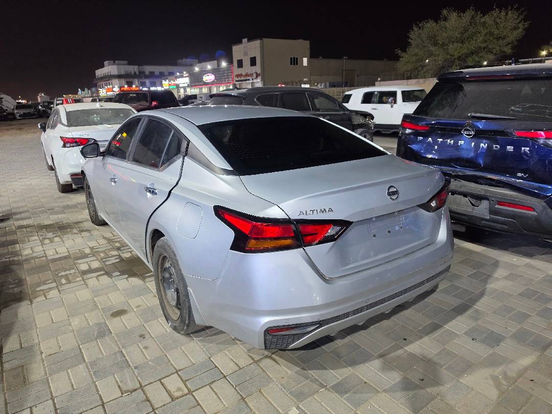 NISSAN ALTIMA