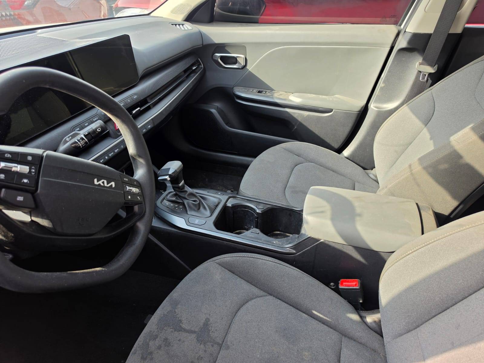 2025 KIA K4 — 26154 Miles — Lot 77494115 — Al Surrah - Marhaba Auctions Used Cars - Image 8
