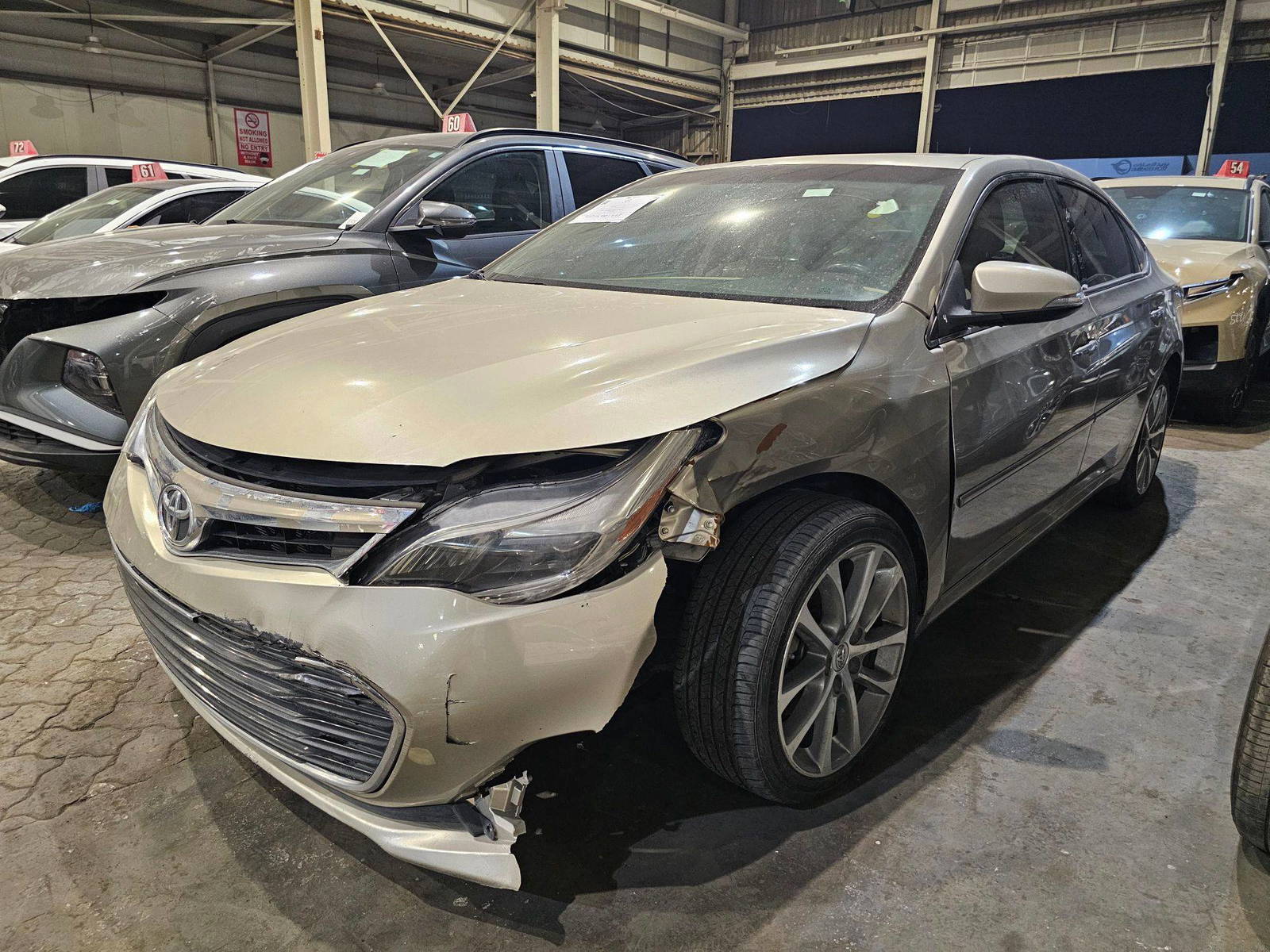 2014 TOYOTA AVALON — 95705 Miles — Lot EU079299 — Main - Marhaba Auctions Used Cars - Image 5
