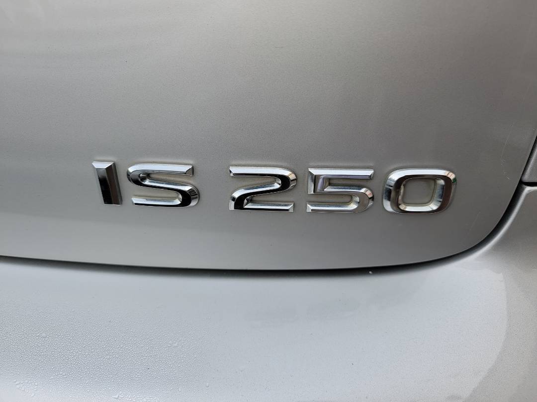2006 LEXUS IS 250 — 194433 Miles — Lot 65019986 - Marhaba Auctions Used Cars - Image 12
