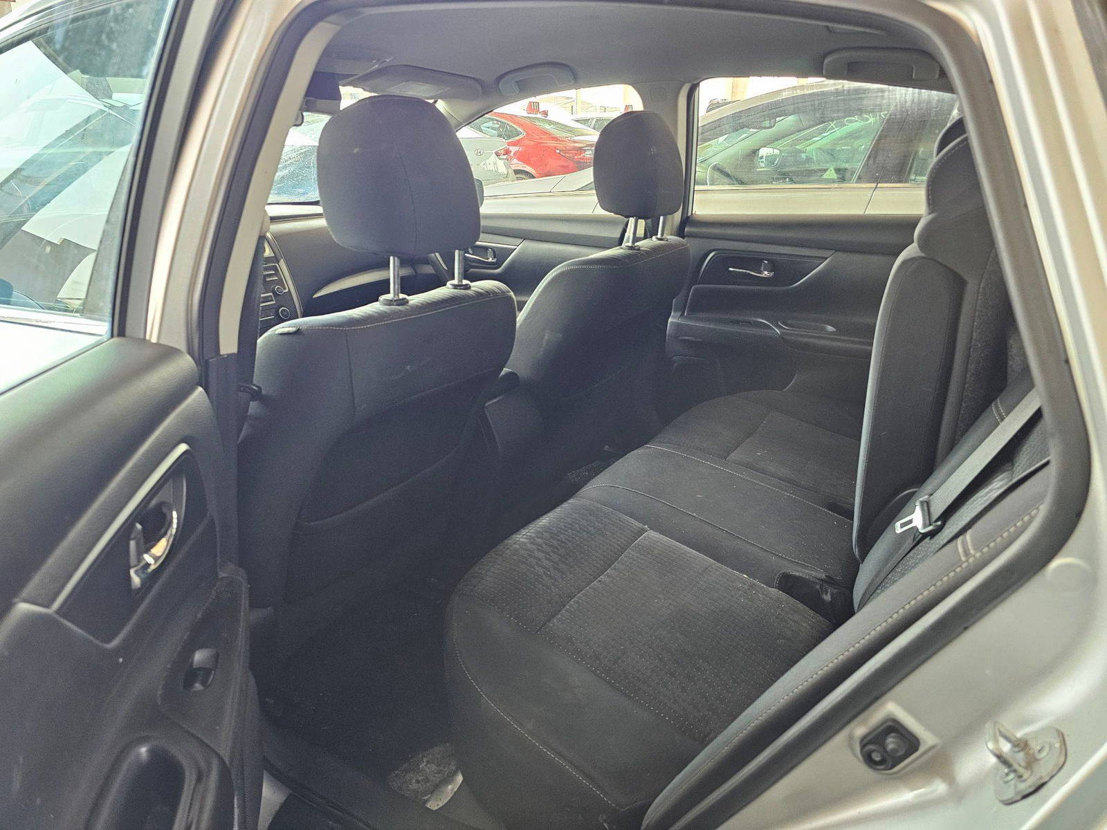 2016 NISSAN ALTIMA — 210648 Miles — Lot N328252 — Souq - Marhaba Auctions Used Cars - Image 6