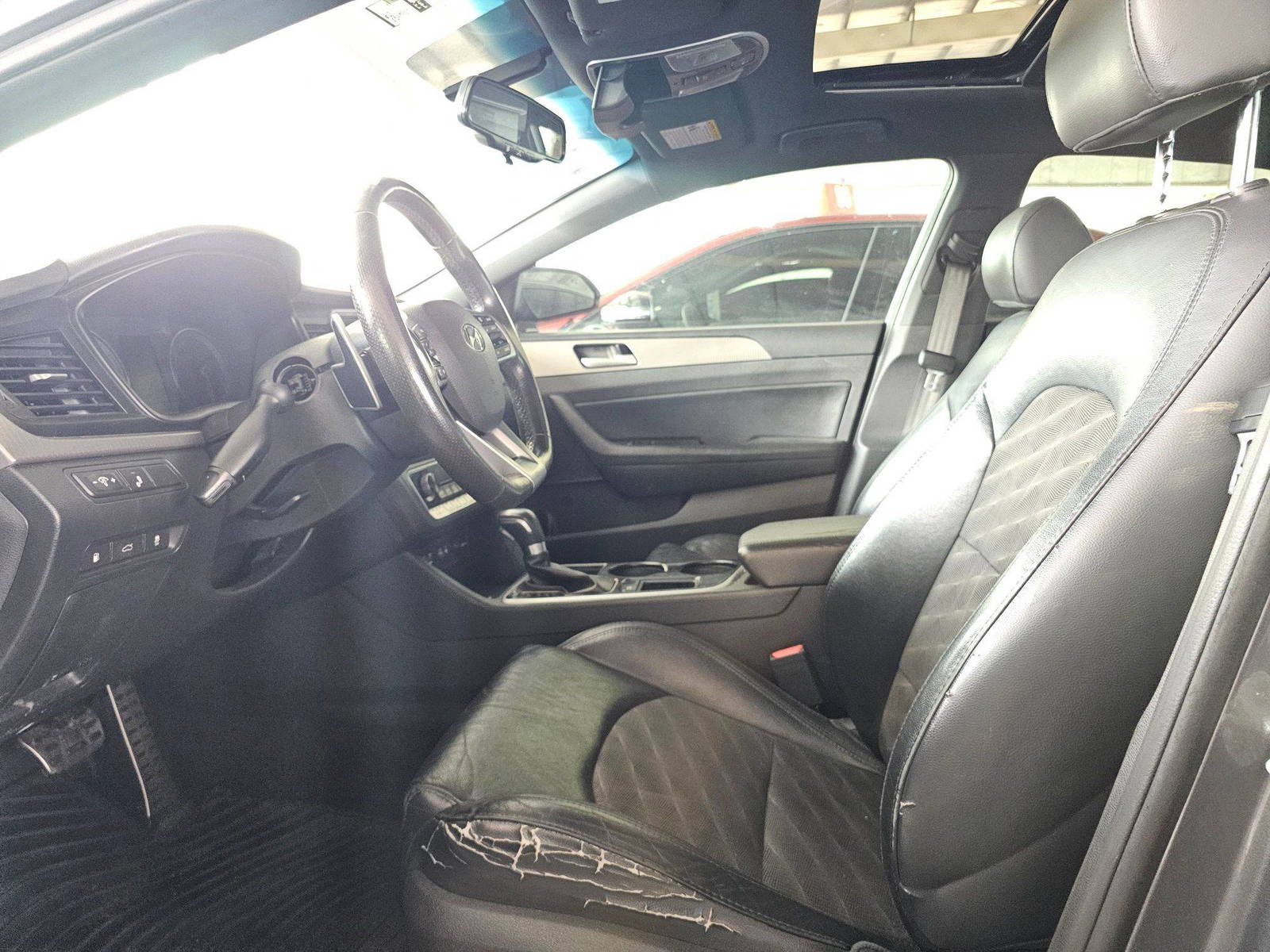 HYUNDAI SONATA 2018 - Marhaba Auction Used Cars - Image 9