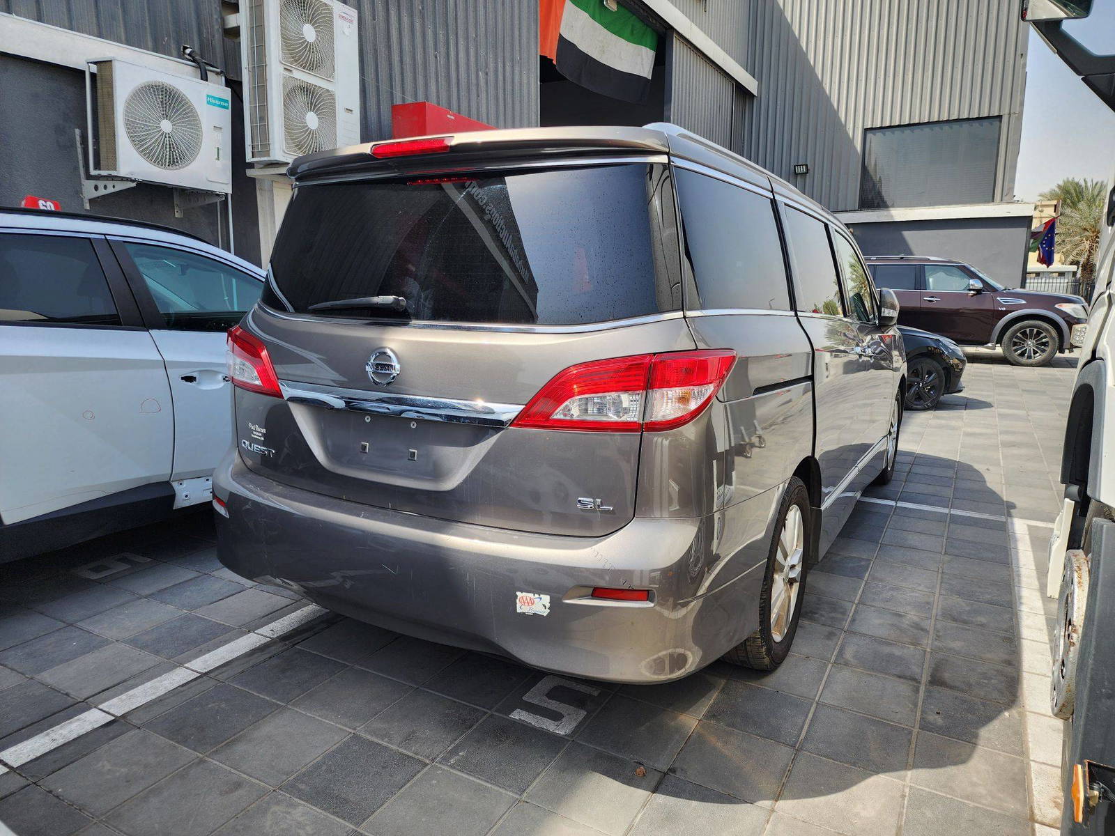 2014 NISSAN QUEST — 135597 Miles — Lot 9100210 — Main - Marhaba Auctions Used Cars - Image 6