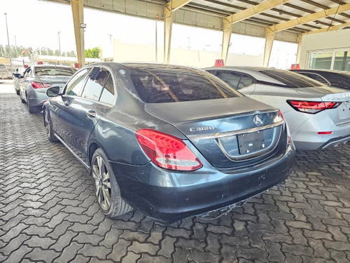 MERCEDES BENZ C300