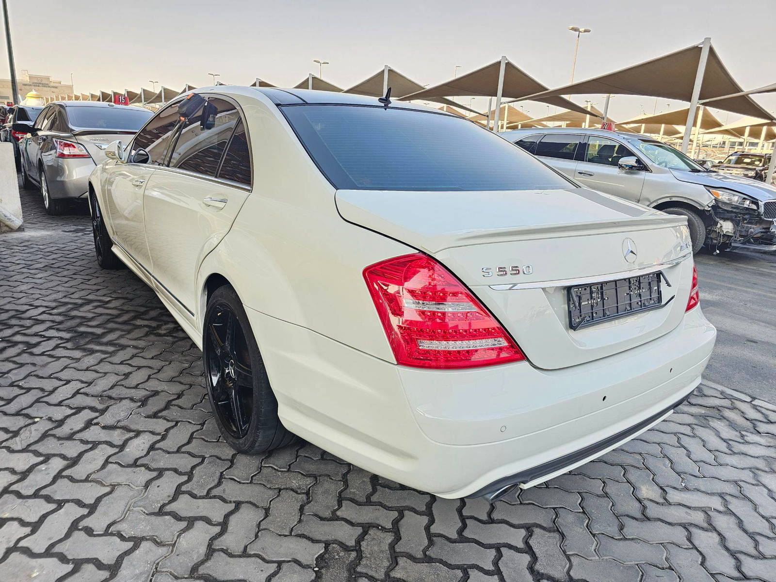 2008 MERCEDES BENZ S 550 — 232750 KM — Lot 165789 — Souq - Marhaba Auctions Used Cars - Image 4