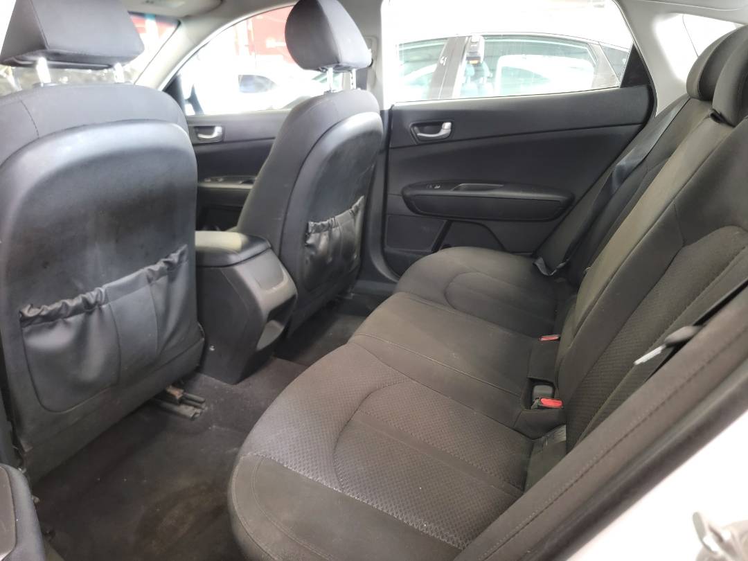2017 KIA OPTIMA — 128780 Miles — Lot HG169397 — Main - Marhaba Auctions Used Cars - Image 6