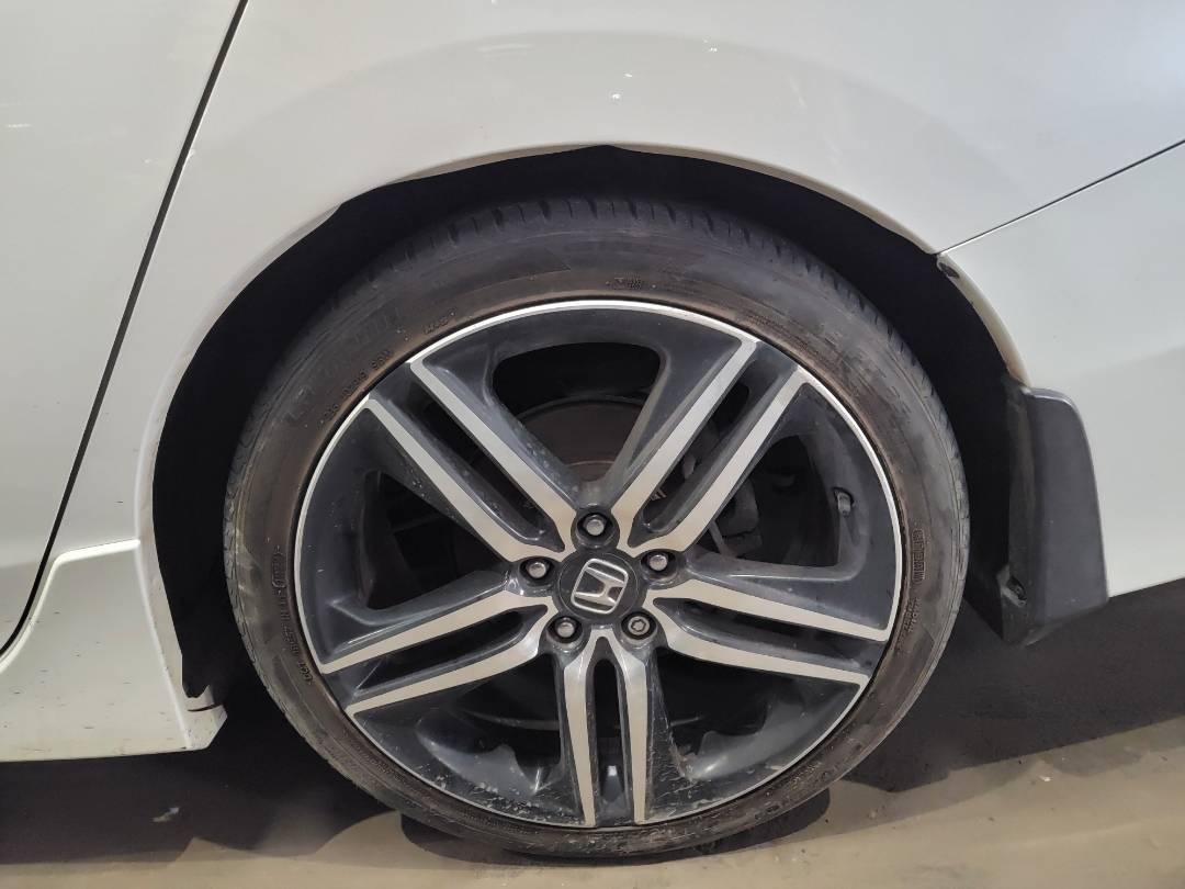 2017 HONDA ACCORD — 170760 Miles — Lot A071971 — Main - Marhaba Auctions Used Cars - Image 10