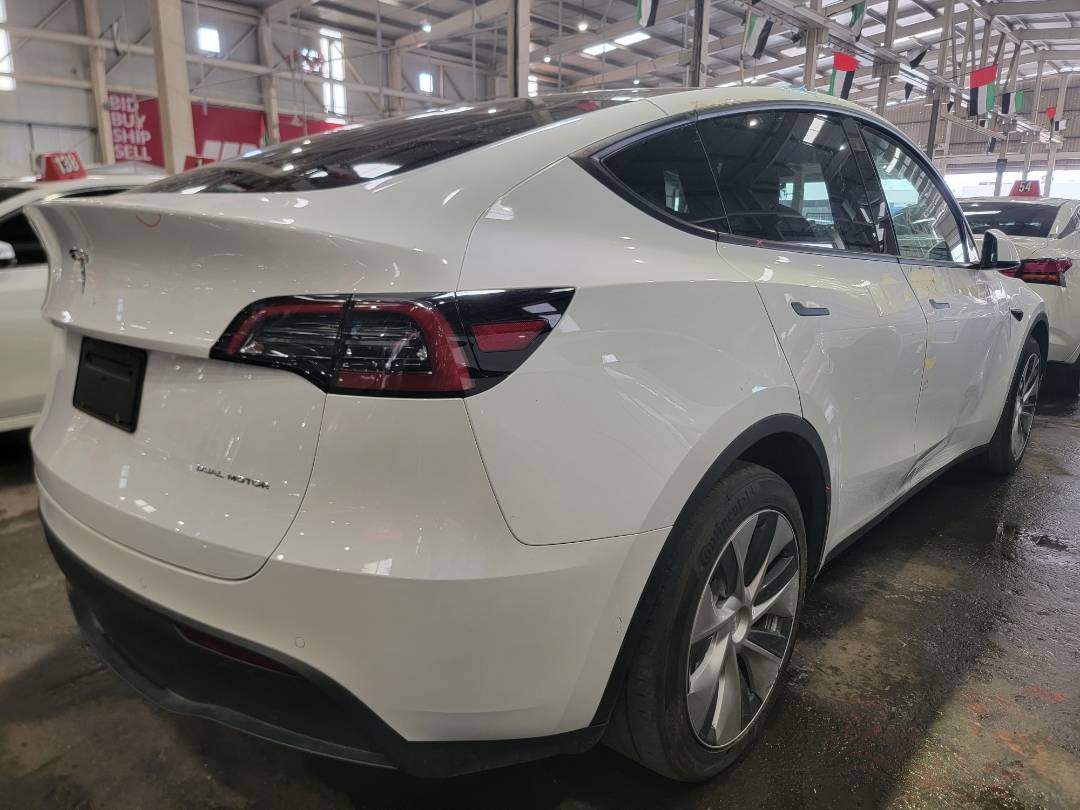 2021 TESLA MODEL Y — 71873 Miles — Lot 37146 - Marhaba Auctions Used Cars - Image 3