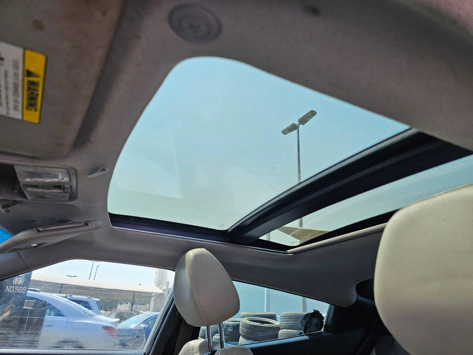 HYUNDAI VELOSTER 2013 - Marhaba Auction Used Cars - Image 8