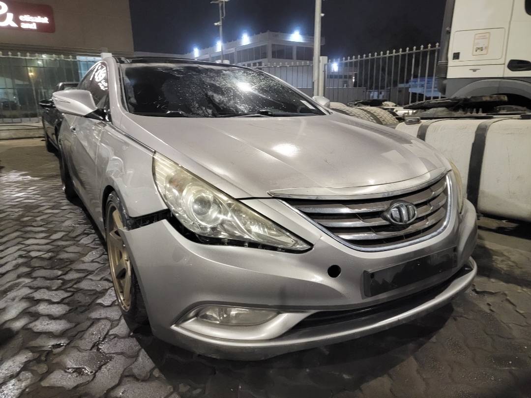 HYUNDAI SONATA 2012 - Marhaba Auction Used Cars - Image 4