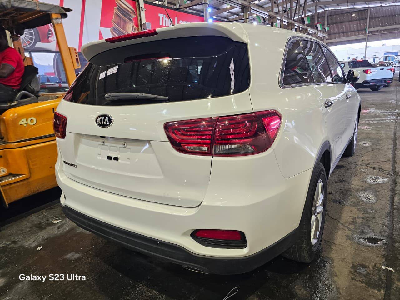 KIA SORENTO 2019 - Marhaba Auction Used Cars - Image 4