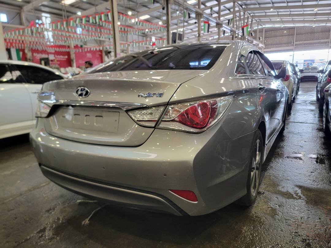 2012 HYUNDAI SONATA — 181256 KM — Lot 031875 — Main - Marhaba Auctions Used Cars - Image 3