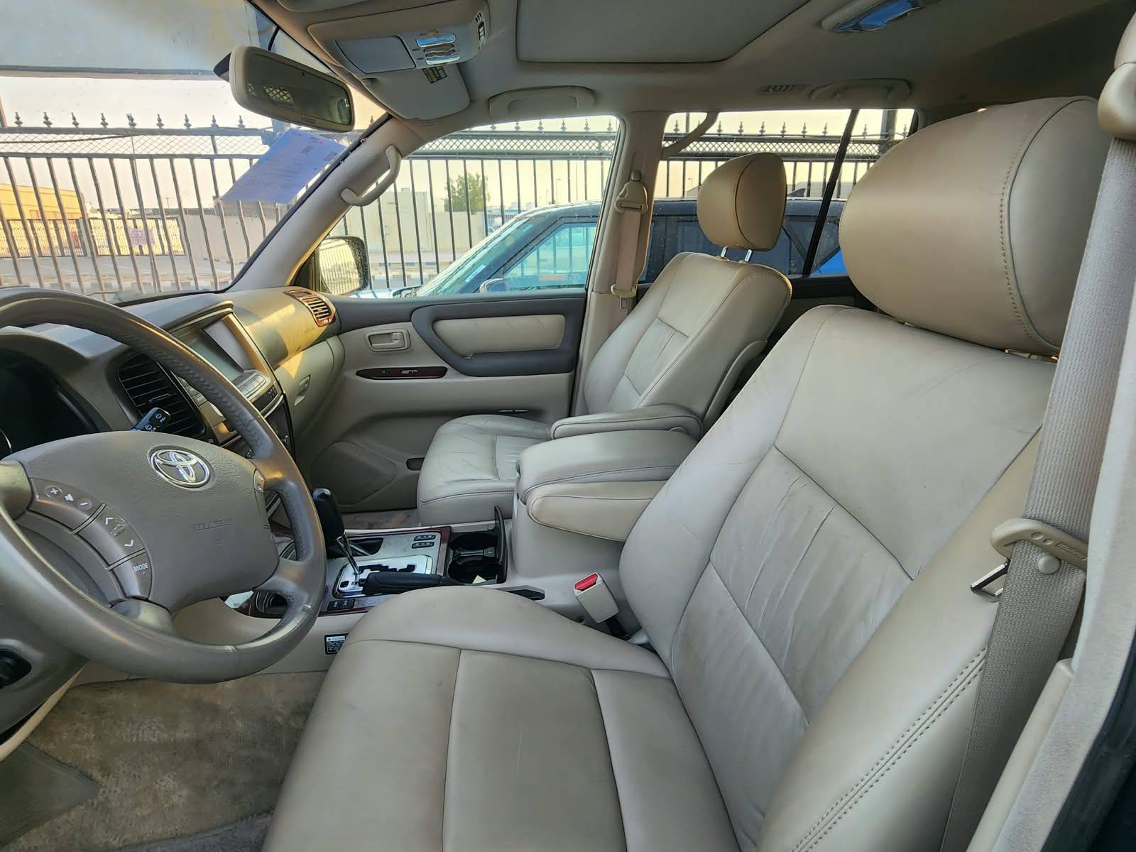 2004 TOYOTA LAND CRUISER — 242553 Miles — Lot 42057253 - Marhaba Auctions Used Cars - Image 7