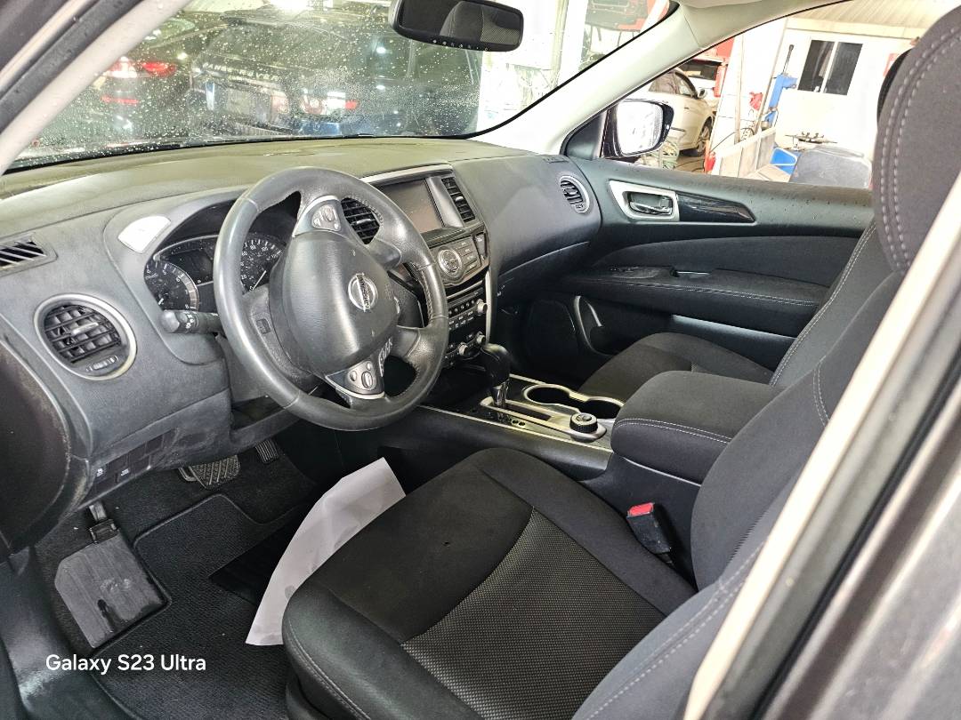 2017 NISSAN PATHFINDER — 158959 Miles — Lot C620734 — Main - Marhaba Auctions Used Cars - Image 7