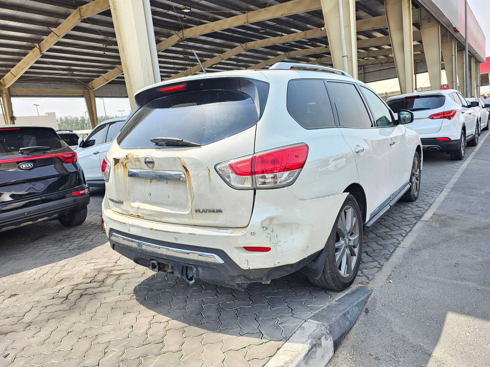 2015 NISSAN PATHFINDER — 158205 Miles — Lot M5FC608893 — Souq - Marhaba Auctions Used Cars - Image 3