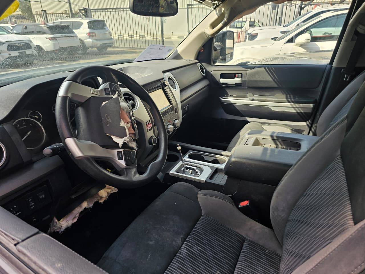 TOYOTA TUNDRA 2016 - Marhaba Auction Used Cars - Image 9
