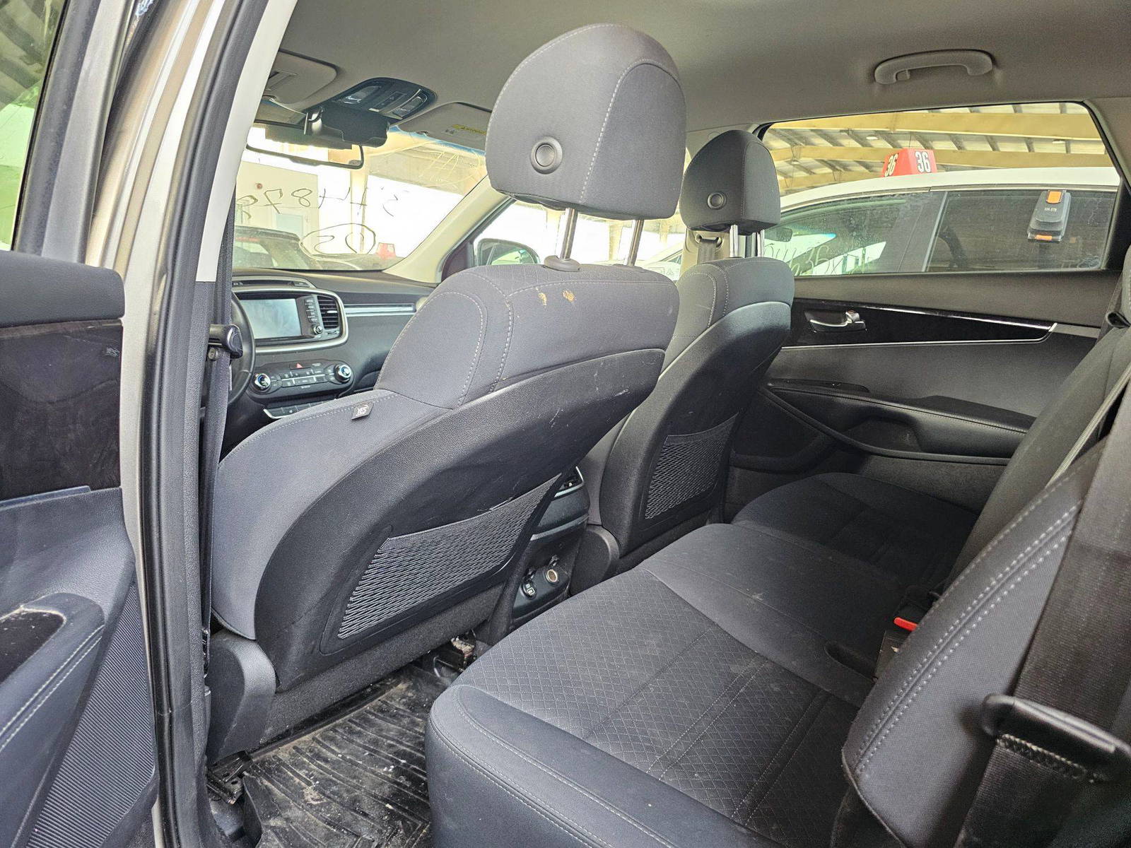 KIA SORENTO 2018 - Marhaba Auction Used Cars - Image 5