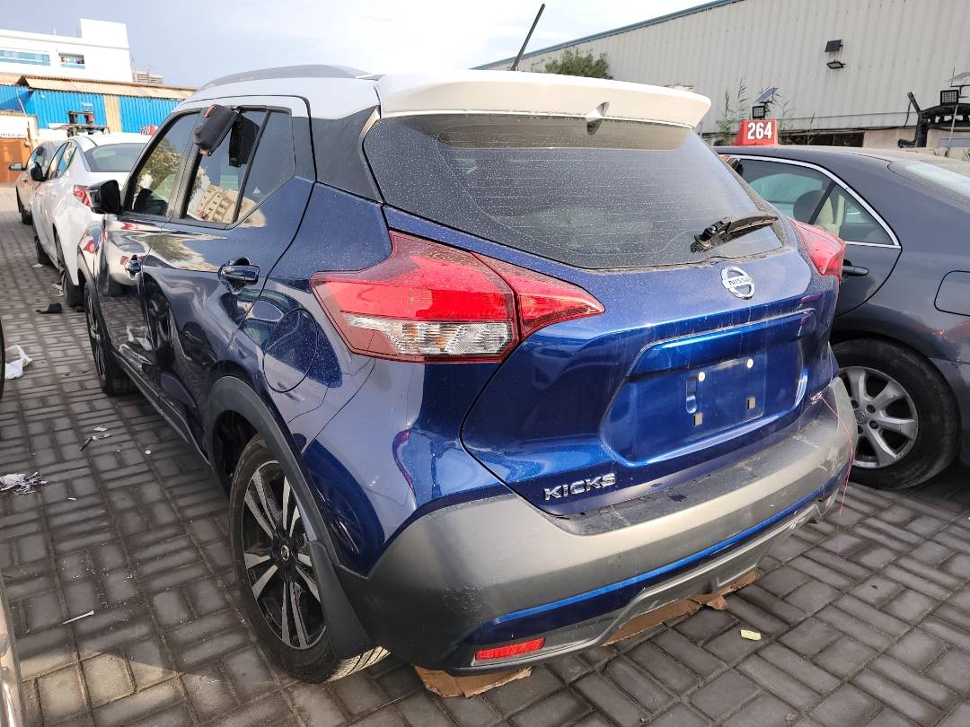 2018 NISSAN KICKS — 80127 Miles — Lot 38245733 - Marhaba Auctions Used Cars - Image 5