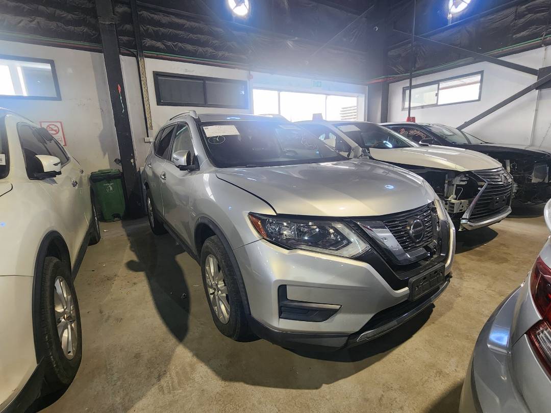 NISSAN ROGUE