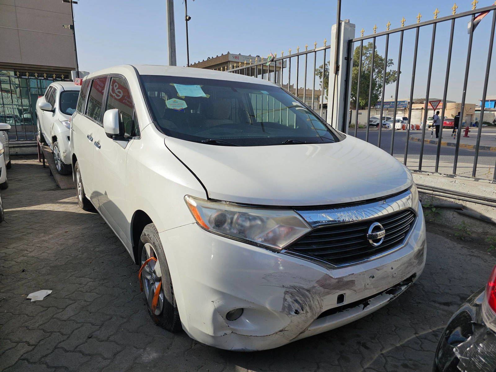 2014 NISSAN QUEST — 201407 Miles — Lot 43861856 — Main - Marhaba Auctions Used Cars - Image 4