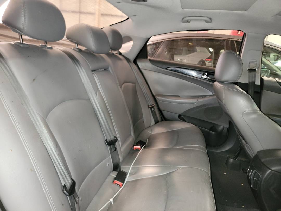 2013 HYUNDAI SONATA — 80639 Miles — Lot 43153514 - Marhaba Auctions Used Cars - Image 8