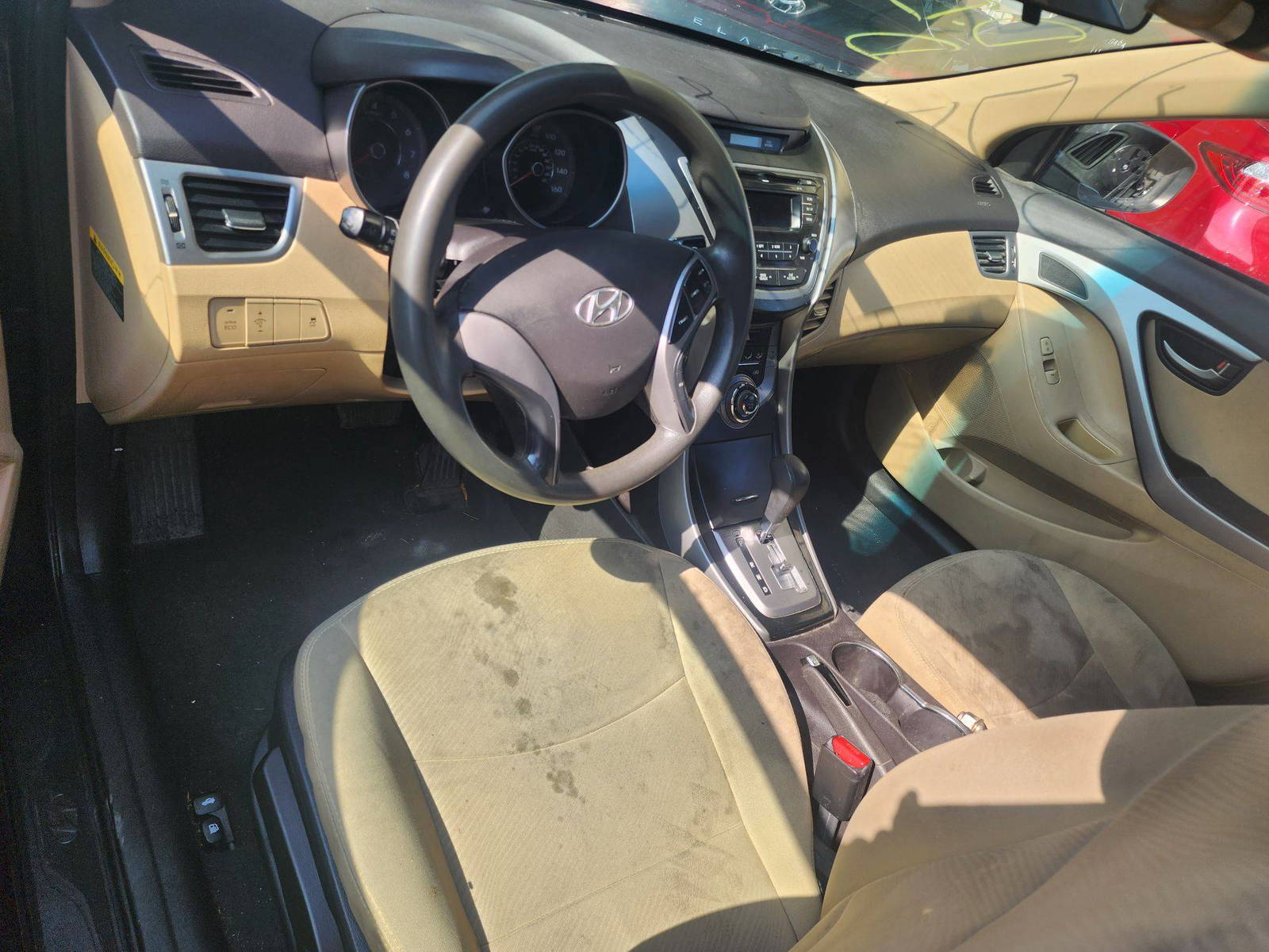 2013 HYUNDAI ELANTRA — 252235 Miles — Lot 72121443 - Marhaba Auctions Used Cars - Image 4