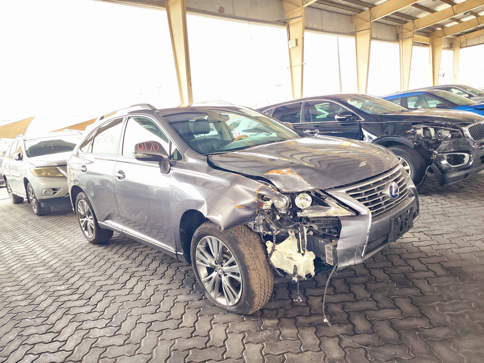 2014 LEXUS RX 450H — 127344 Miles — Lot 40440170 — Souq - Marhaba Auctions Used Cars - Image 4