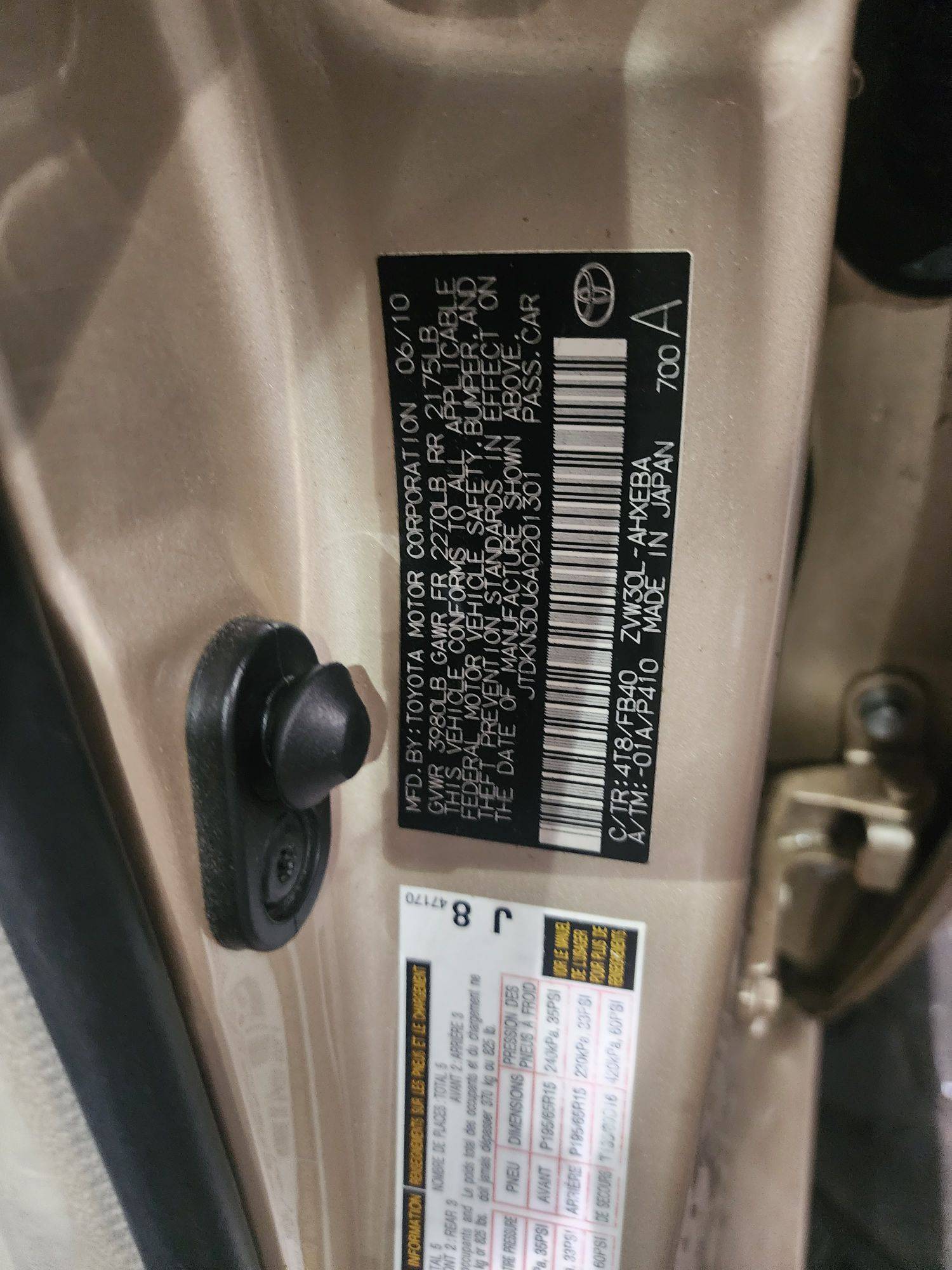 2010 TOYOTA PRIUS — 291638 Miles — Lot 68541203 - Marhaba Auctions Used Cars - Image 10
