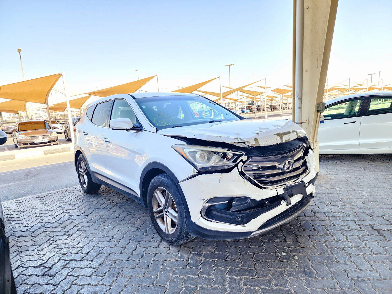 2018 HYUNDAI SANTA FE — 149528 Miles — Lot 5JG534328 — Souq - Marhaba Auctions Used Cars - Image 4