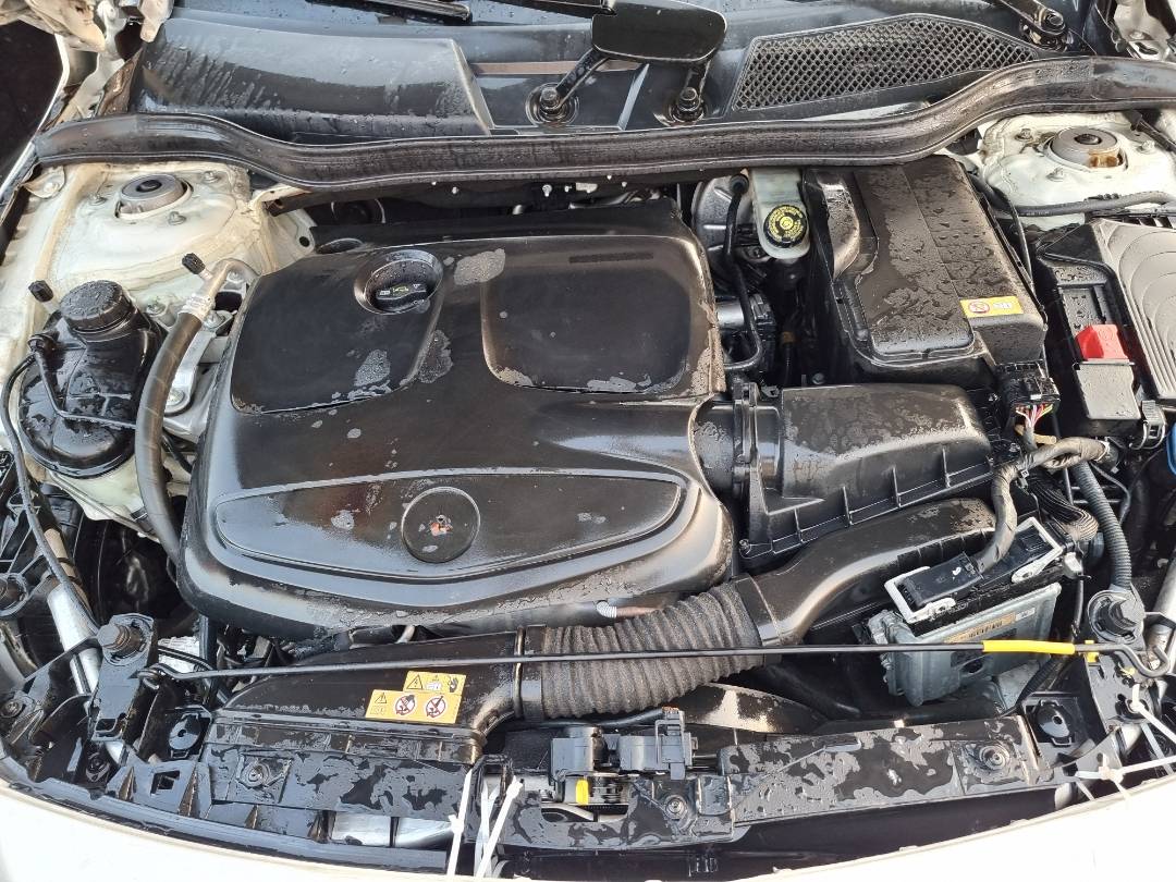 2015 MERCEDES BENZ CLA 250 — 185899 Miles — Lot 5FN279244 — Ind. 12 - Marhaba Auctions Used Cars - Image 11