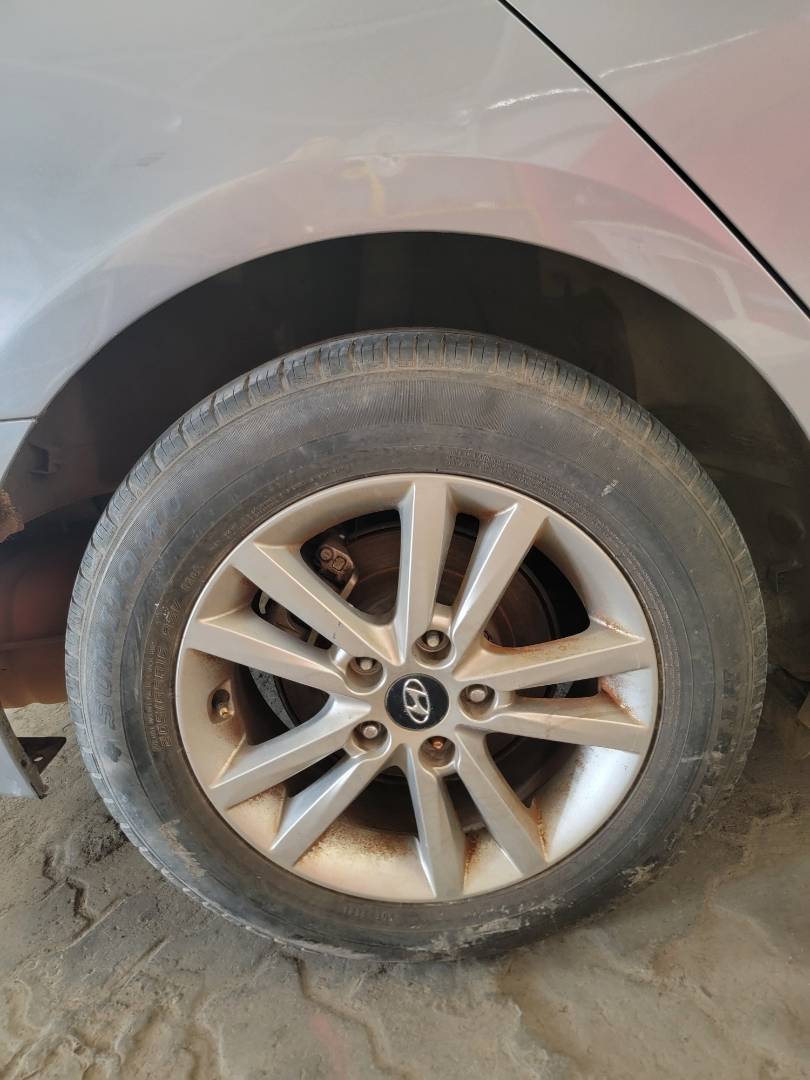 2015 HYUNDAI SONATA — 185849 Miles — Lot FH109228 — Main - Marhaba Auctions Used Cars - Image 4