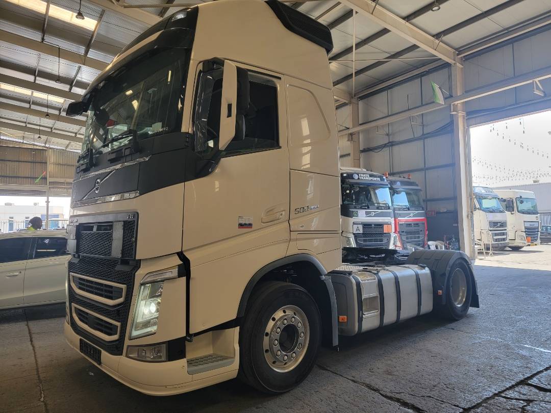 2015 VOLVO FH-Series — 857447 KM — Lot B734042 — Main - Marhaba Auctions Used Cars - Image 7