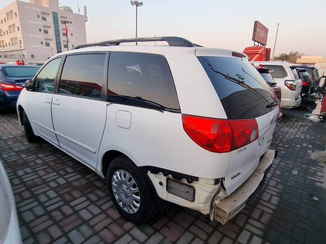 2009 TOYOTA SIENNA — 221438 Miles — Lot 125487 — Ind. 12 - Marhaba Auctions Used Cars - Image 5