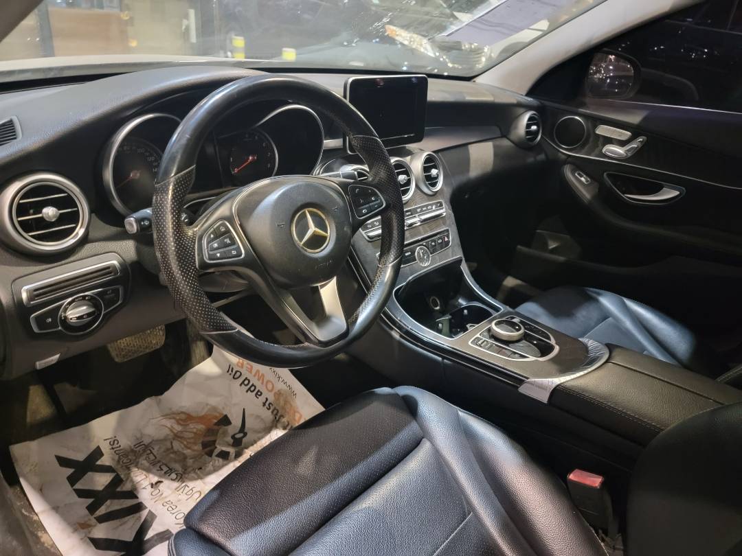 2017 MERCEDES BENZ C300 — 111462 Miles — Lot HR230073 — Main - Marhaba Auctions Used Cars - Image 7