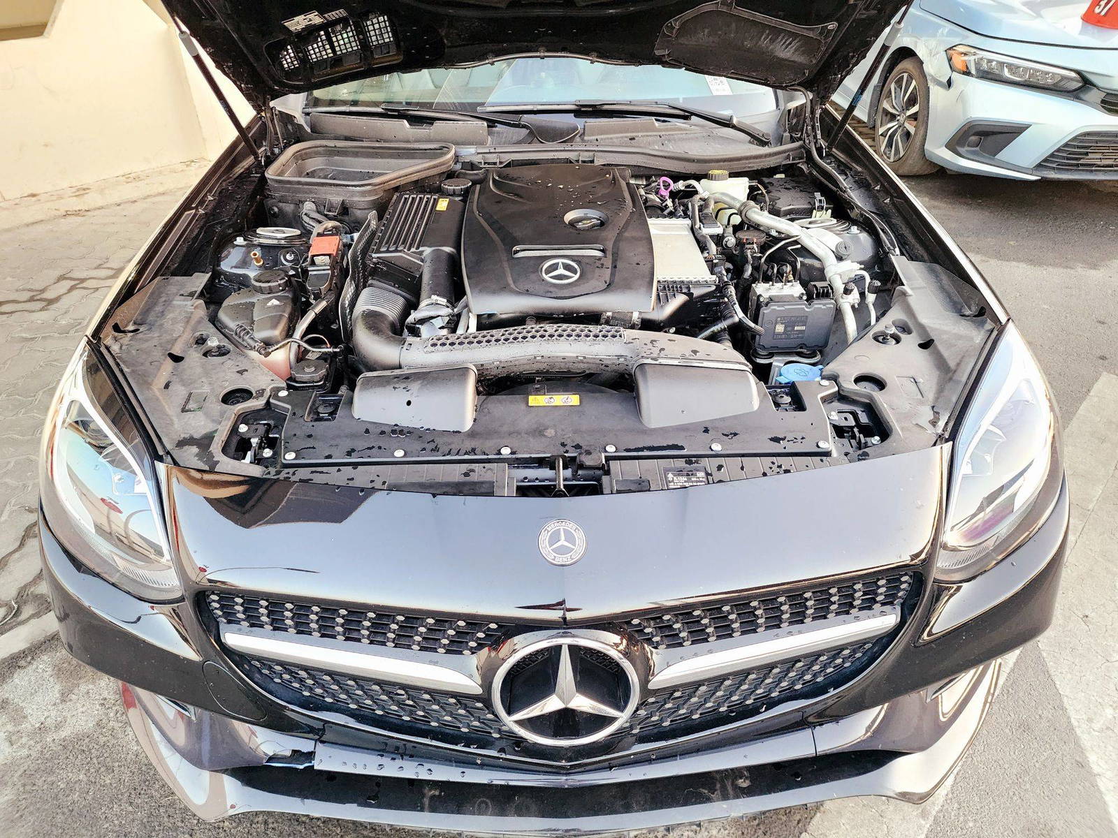 2019 MERCEDES BENZ SLC 300 — 56119 Miles — Lot 64678 — Souq - Marhaba Auctions Used Cars - Image 14