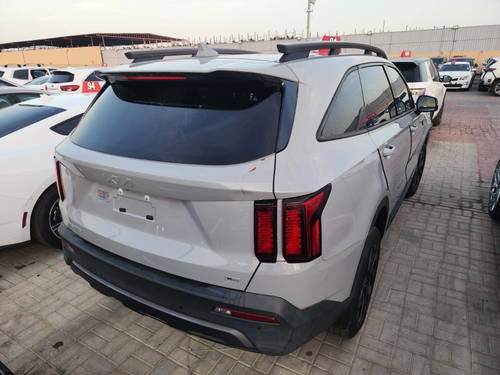 2023 KIA SORENTO at Marhaba Auctions