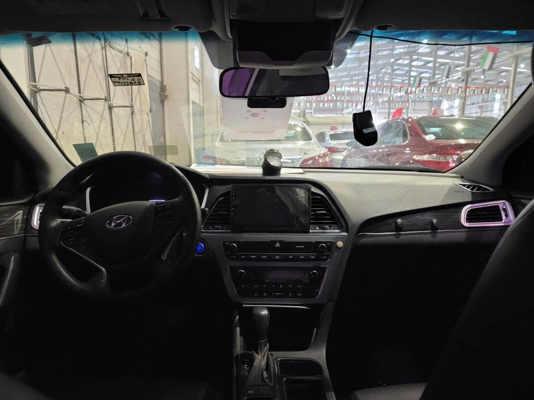 2015 HYUNDAI SONATA — 135828 KM — Lot 022010 — Main - Marhaba Auctions Used Cars - Image 8